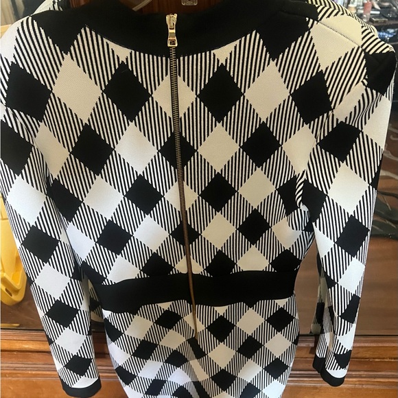 Balmain Dress 100% Authentic - Picture 6 of 7